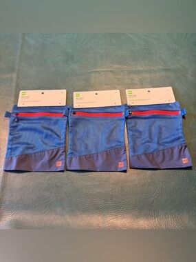 3 MEC Mesh sleeve zipper bag travel storage cords small items organize